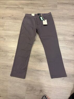 Bixby Men's Straight Chinos in Gray